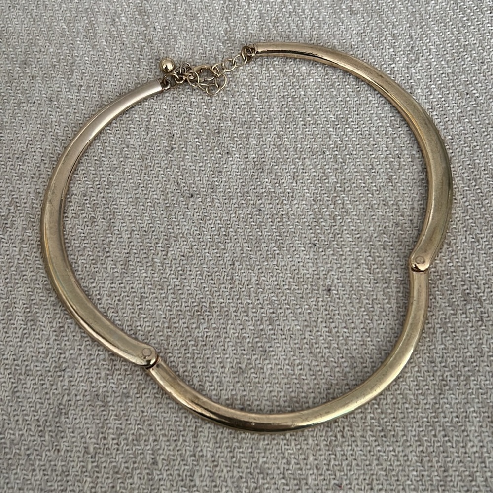 Vintage minimal sculptural gold choker necklace